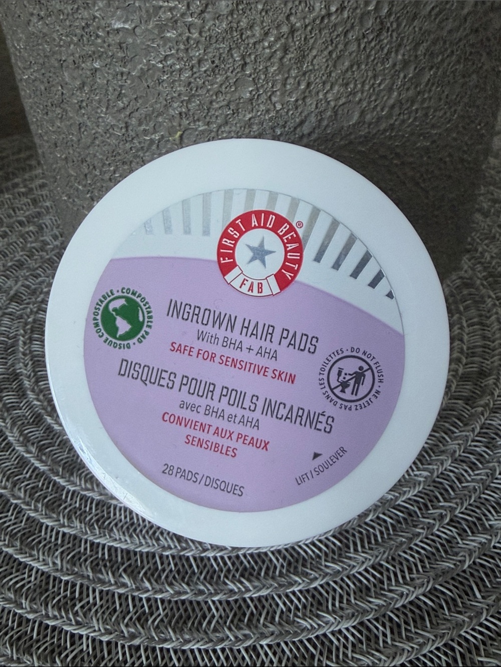 ❤️ $10 NWT First Aid Beauty Ingrown Hair Pads - 28 Count